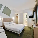 Louisa Hotel Paris